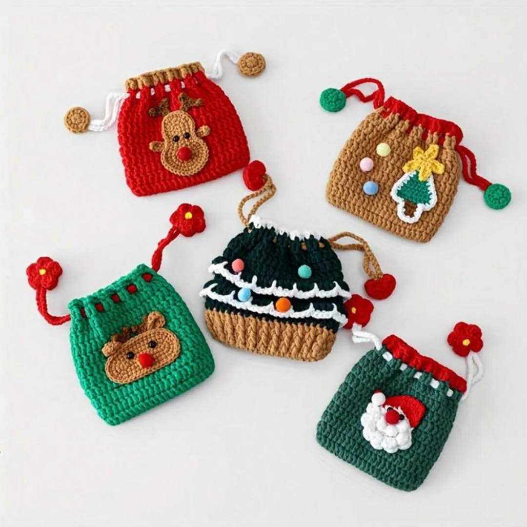 Christmas Pouch Set — handmade crochet keychain from @crochet_keychains.pk